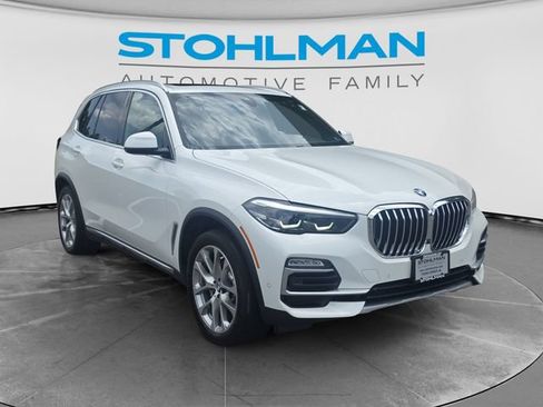 Used 2021 BMW X5 xDrive40i w/ Convenience Package AWD/4WD image 3