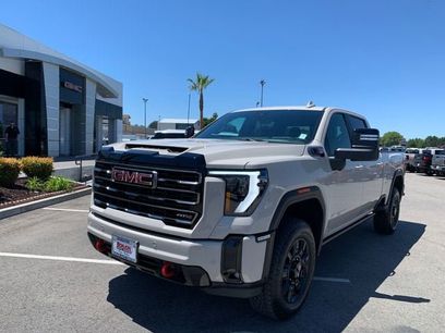 New 2026 GMC Sierra 2500 AT4 w/ Technology Package