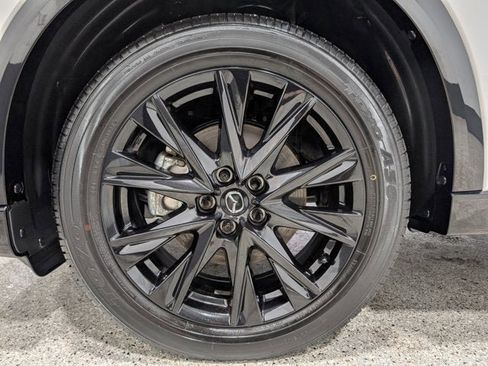 Certified 2024 MAZDA CX-5 Carbon Edition image 9