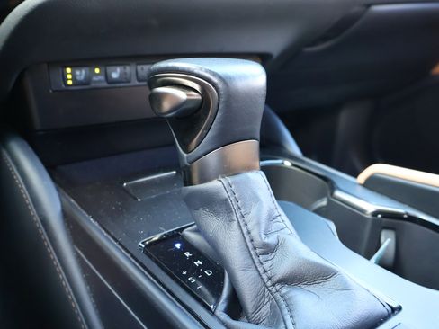 Used 2023 Lexus ES 350 w/ Premium Package image 27