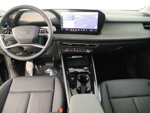 New 2026 Audi Q3 quattro 2.0T AWD/4WD image 18