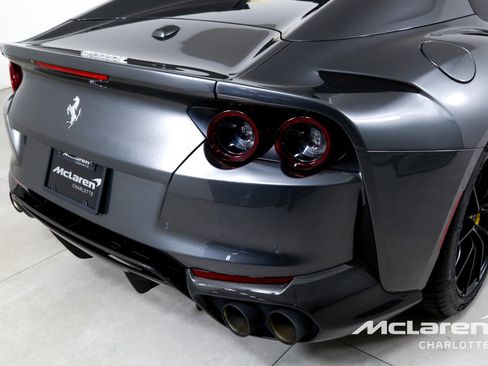 Used 2021 Ferrari 812 GTS RWD image 35