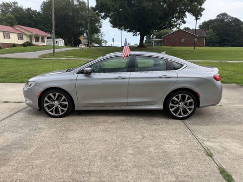 Used 2015 Chrysler 200 C w/ Navigation & Sound Group I FWD image 4