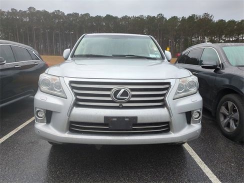 Used 2015 Lexus LX 570 4WD image 4