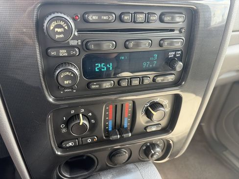 Used 2008 GMC Envoy SLE RWD image 20