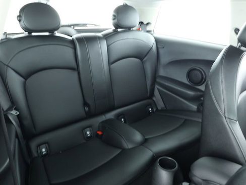 Used 2018 MINI Cooper S image 20