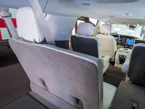 Used 2023 GMC Yukon XL Denali image 26