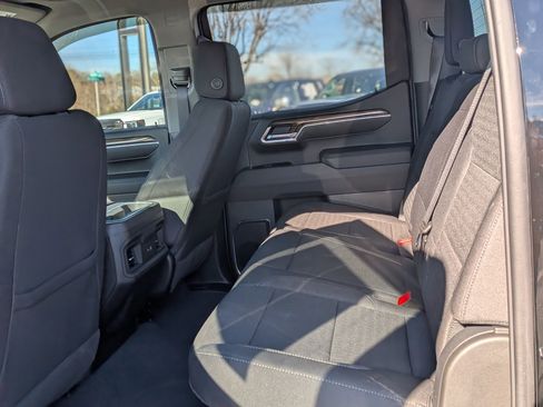 Certified 2025 Chevrolet Silverado 1500 LT image 33