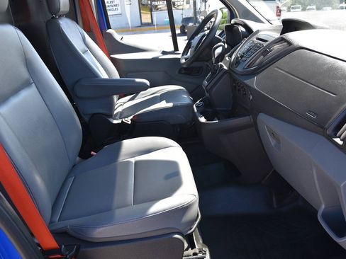 Used 2019 Ford Transit 250 148 Medium Roof RWD image 10