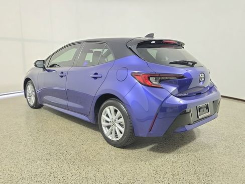 Used 2025 Toyota Corolla SE FWD image 7