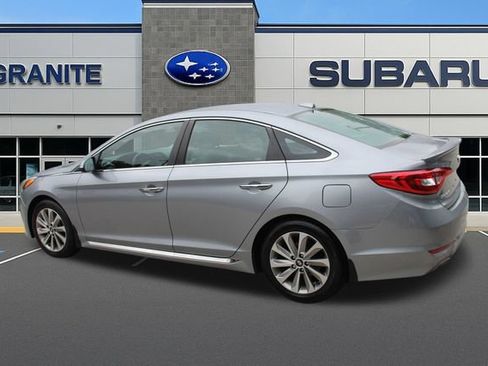 Used 2015 Hyundai Sonata Sport w/ Option Group 04 FWD image 7