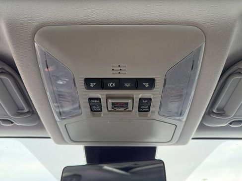 Used 2019 Toyota RAV4 Adventure image 28