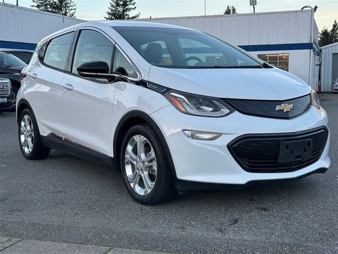 Used 2019 Chevrolet Bolt LT image 4