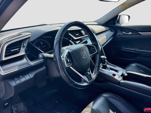 Used 2019 Honda Civic EX-L image 11