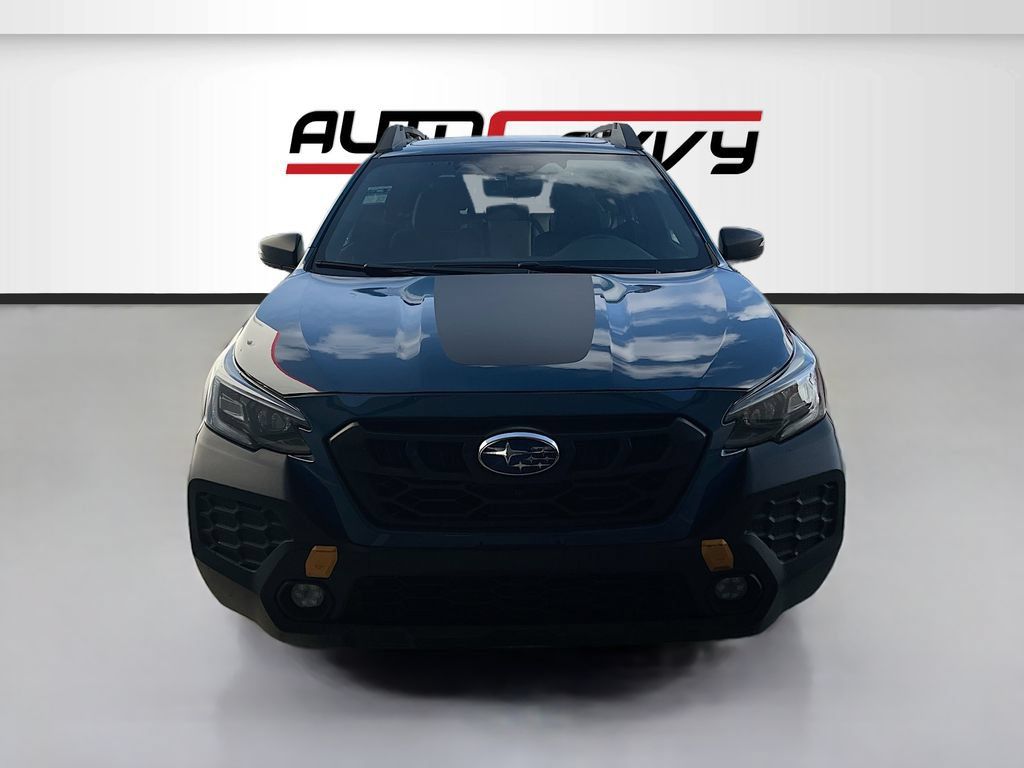 Used 2025 Subaru Outback Wilderness AWD/4WD image 2