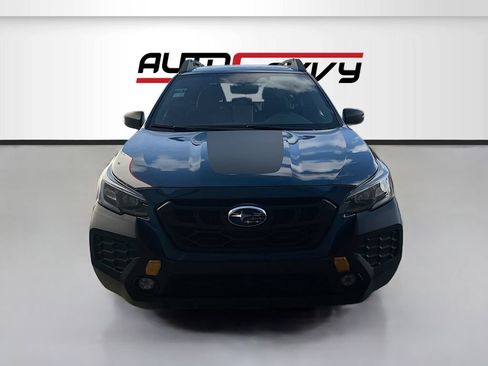 Used 2025 Subaru Outback Wilderness AWD/4WD image 2