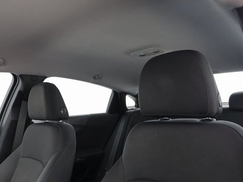 Used 2016 Chevrolet Malibu LT image 12