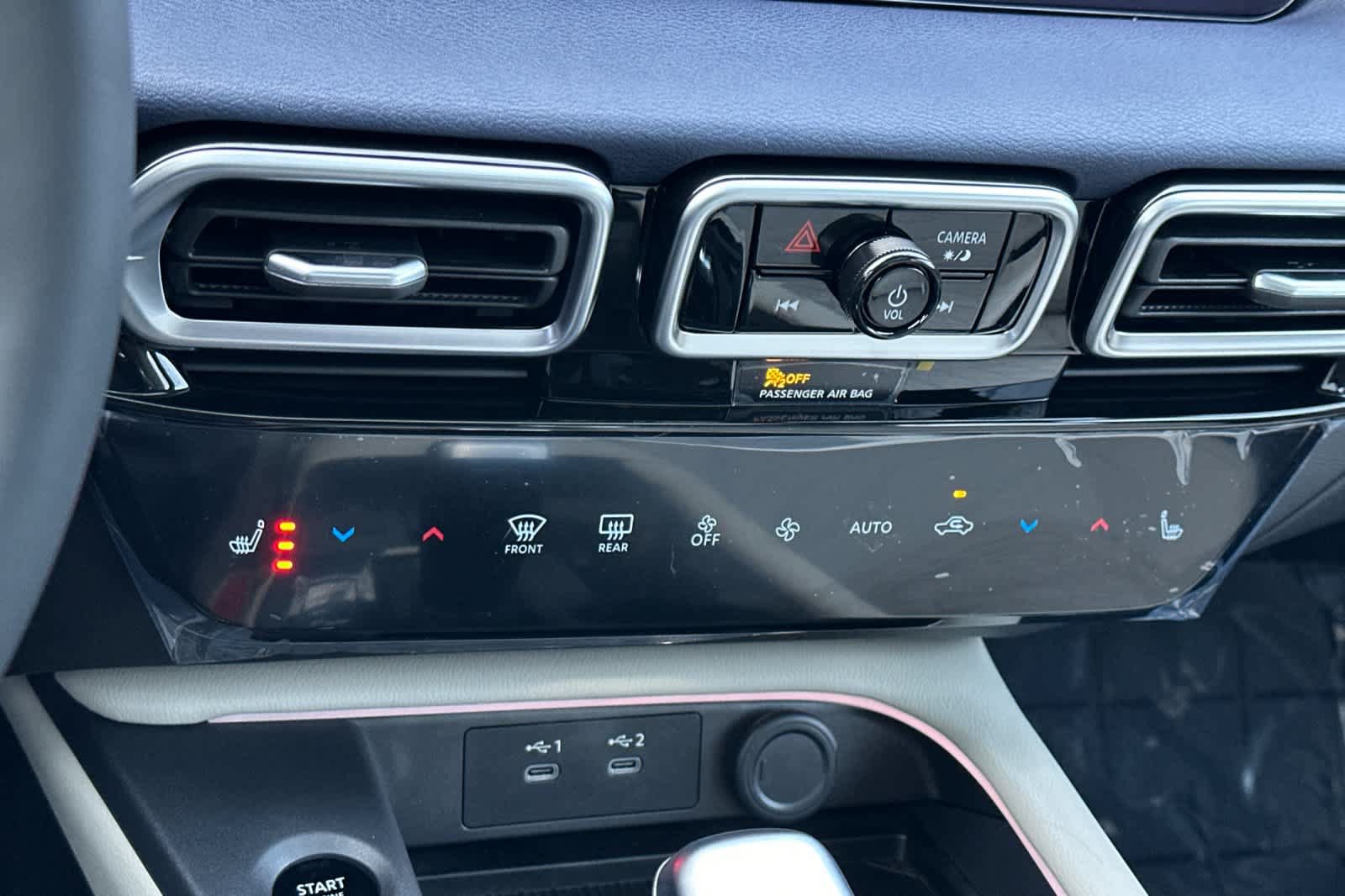 New 2026 Nissan Sentra SL w/ Floor Mat Package FWD image 19