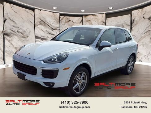 Used 2017 Porsche Cayenne Platinum Edition AWD/4WD image 1