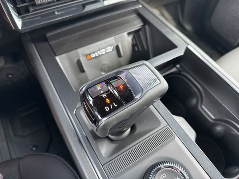 New 2026 GMC Hummer EV SUV image 18