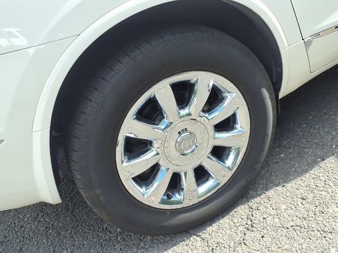 Used 2015 Buick Enclave Leather AWD/4WD image 7