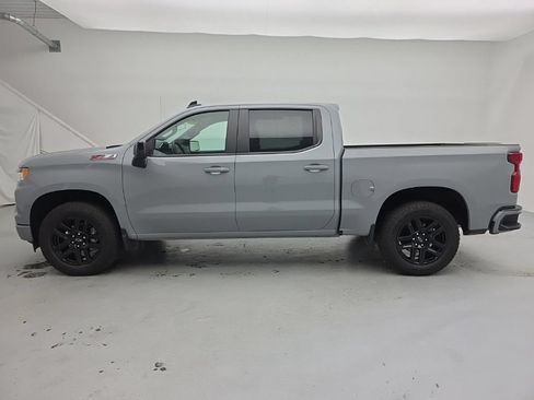 Used 2025 Chevrolet Silverado 1500 RST w/ Z71 Off-Road Package AWD/4WD image 8