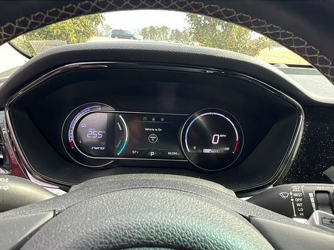 Used 2022 Kia Niro EX w/ Cold Weather Package image 27