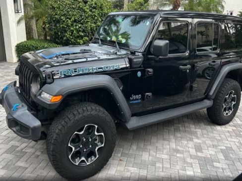 Used 2022 Jeep Wrangler Unlimited Rubicon 4xe w/ Cold Weather Group AWD/4WD image 1