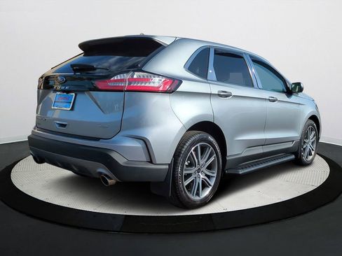 Used 2024 Ford Edge Titanium w/ Equipment Group 301A image 4