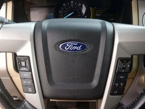 Used 2017 Ford Expedition EL Limited w/ Equipment Group 301A image 21