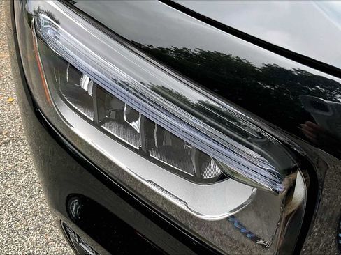 New 2026 Mercedes-Benz GLB 250 4MATIC image 14