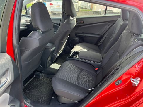 Used 2019 Toyota Prius Prime Plus image 26