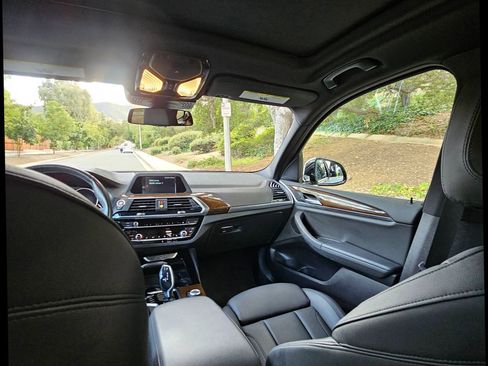 Used 2019 BMW X3 sDrive30i w/ Driving Assistance Package image 40