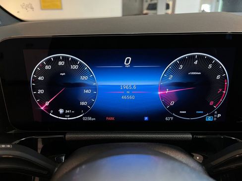Used 2025 Mercedes-Benz GLA 250 image 41