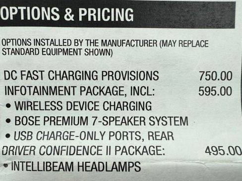 Used 2020 Chevrolet Bolt Premier w/ Infotainment Package image 22