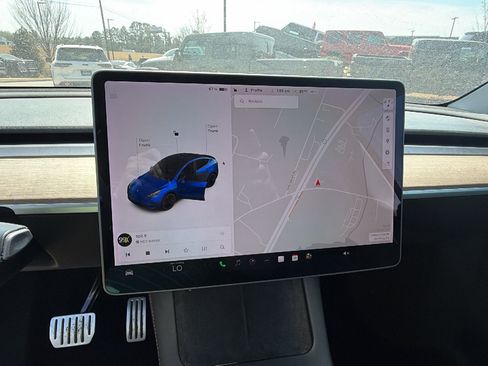 Used 2022 Tesla Model Y Performance image 29