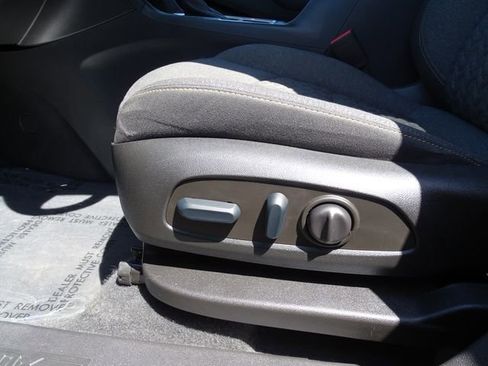 Certified 2022 Chevrolet Equinox LT FWD image 22