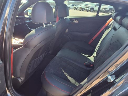 Used 2023 Kia Stinger GT2 image 26