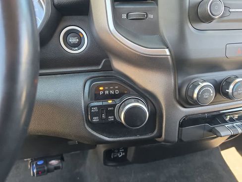 Used 2019 RAM 1500 Big Horn AWD/4WD image 19