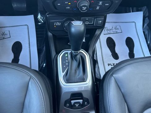 Used 2020 Jeep Renegade Limited w/ Safety and Security Group AWD/4WD image 42