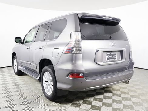 Used 2014 Lexus GX 460 image 4