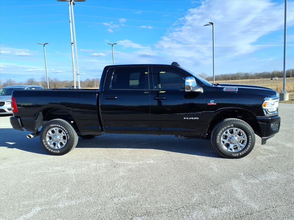 Used 2024 RAM 2500 Laramie w/ Safety Group AWD/4WD image 2