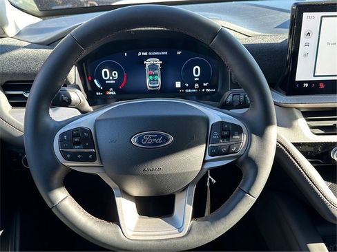 New 2026 Ford Explorer Active image 21