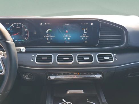 Used 2021 Mercedes-Benz GLE 450 4MATIC image 19