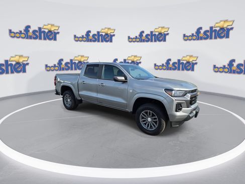 Certified 2023 Chevrolet Colorado LT w/ LT Convenience Package AWD/4WD image 3