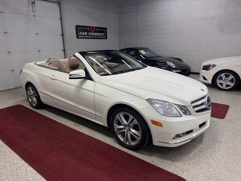 Used 2011 Mercedes-Benz E 350 Cabriolet image 9