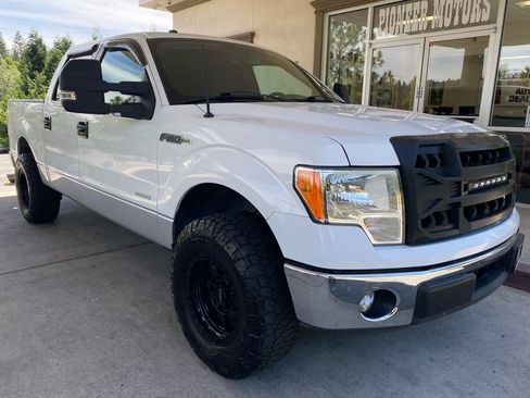 Used 2013 Ford F150 XLT w/ Luxury Equipment Group RWD image 8
