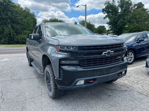 Used 2020 Chevrolet Silverado 1500 LT Trail Boss AWD/4WD image 2