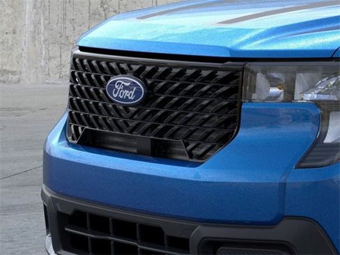 New 2026 Ford Maverick XLT w/ Black Appearance Package image 18