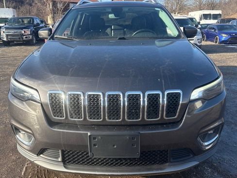 Used 2019 Jeep Cherokee Limited image 2